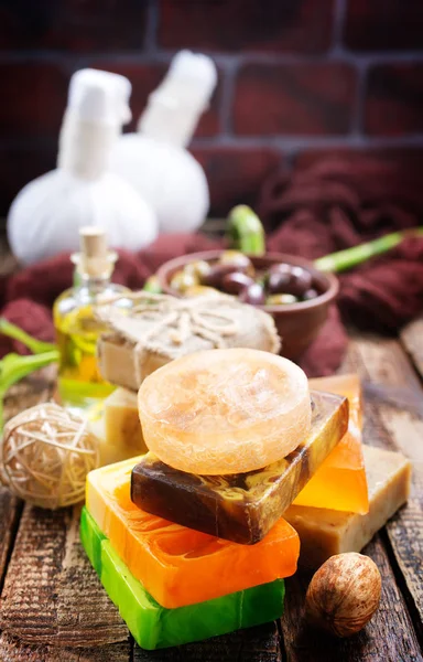 Spa objects on wooden table — Stock Photo, Image