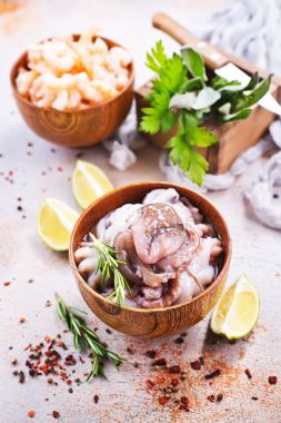 Tablo taze deniz ürünleri