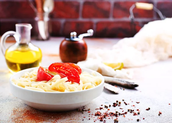 Pasta con pomodori e spezie — Foto Stock