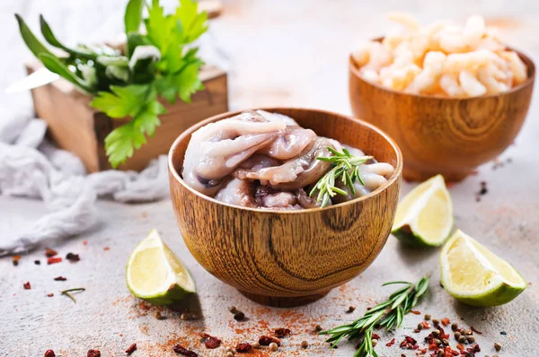 Tablo taze deniz ürünleri