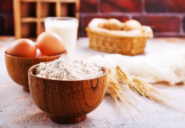 masaya pişirme için taze malzemeler