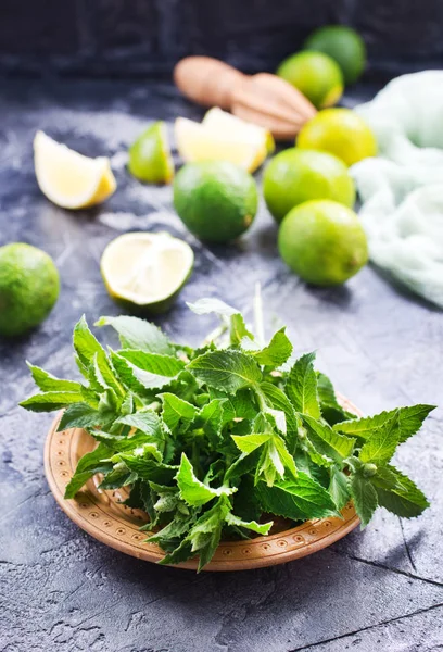 mojito için taze malzemeler