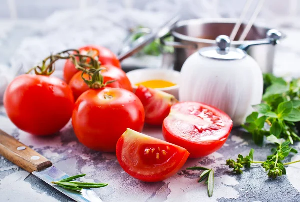 taze domates ve baharat