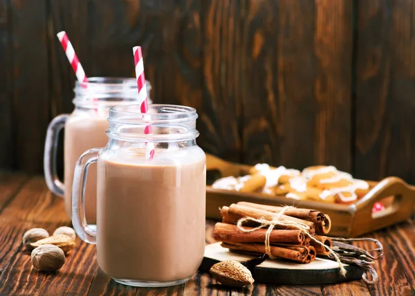 Cocoa drink in jars — Stock Photo, Image