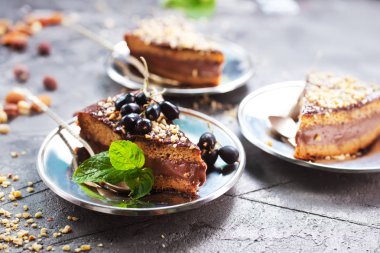 fındıklı çikolatalı pasta