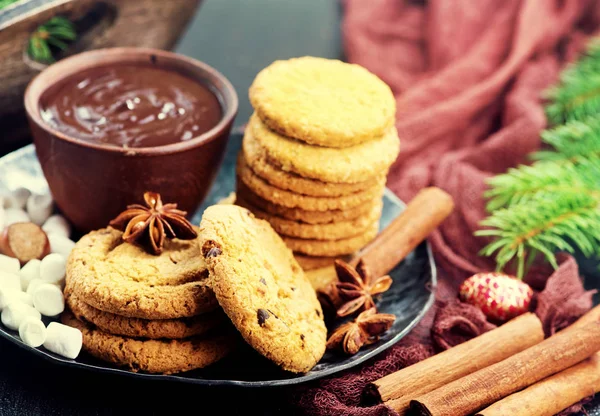 Christmas cookies on plate — Stock Photo, Image