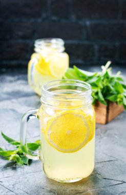 Taze nane ile limonata  