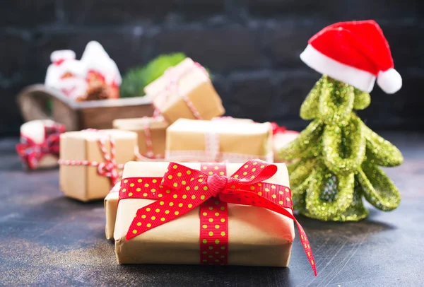 Mucchio di scatole regalo di Natale — Foto Stock