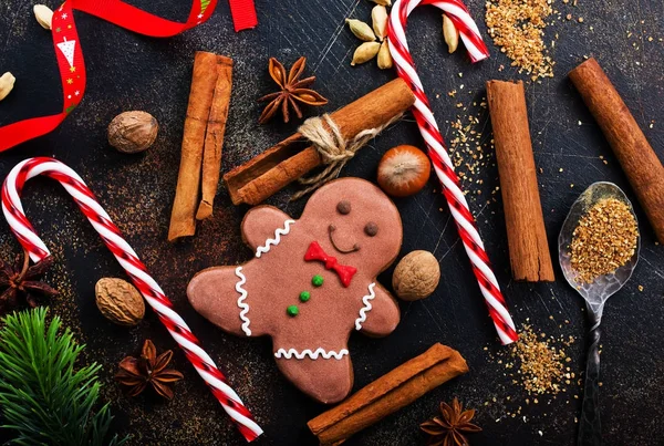 Gingerbread with aroma spices — Stock Photo, Image