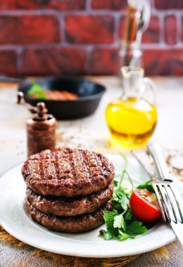 lezzetli kızarmış pirzola 