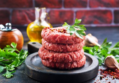 Hamburger için ham Beşamel sos