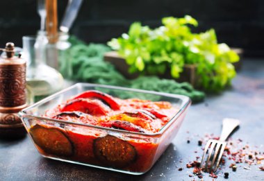Ratatouille cam kapta domates soslu