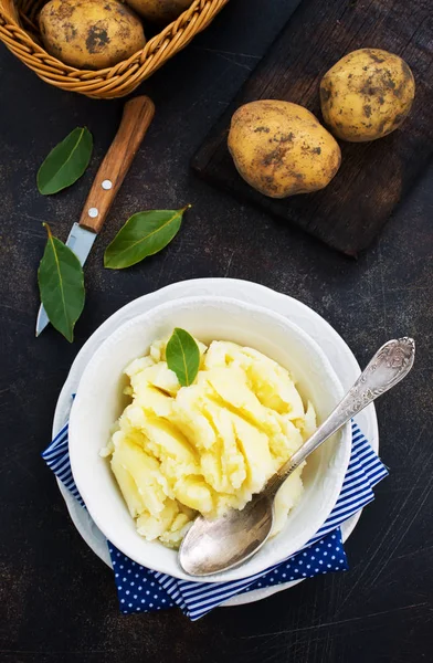 Purée Pommes Terre Beurre Lait Dans Bol Blanc — Photo