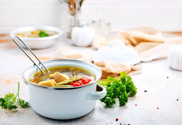 Tavada Lezzetli Sebze Çorbası Sağlıklı Yemek — Stok fotoğraf