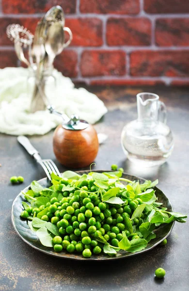 Свіжий Зелений Горох Тарілці Органічна Здорова Їжа — стокове фото