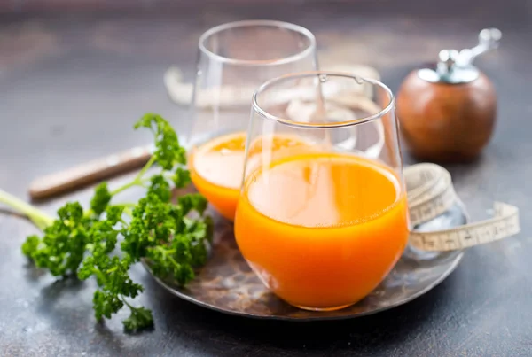 Two Glasses Fresh Carrot Juice Table Healthy Detox Diet — Stock Photo, Image