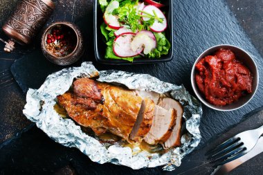 baharat folyo ile lezzetli pişmiş et