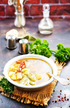 ev yapımı tavuk tavada sebze çorbası 