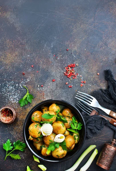 Boiled Potatoes Fresh Greens Butter — Stock Photo, Image