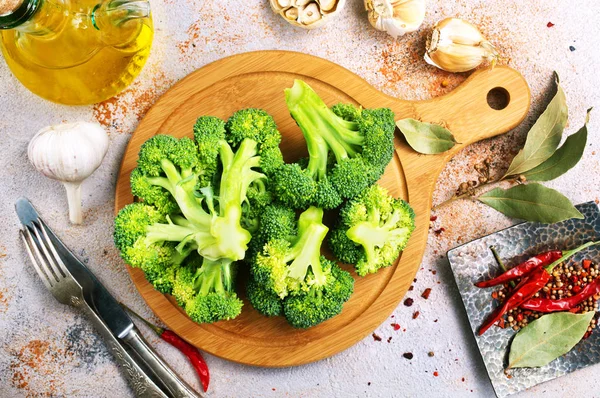 Raw Broccoli Wooden Board Healthy Food — Stock Photo, Image