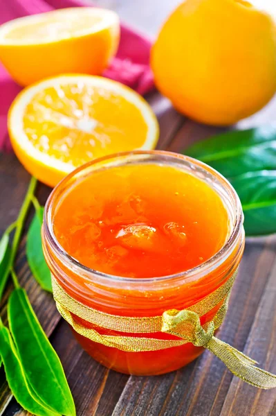 Confiture Oranges Banque Verre Sur Une Table — Photo