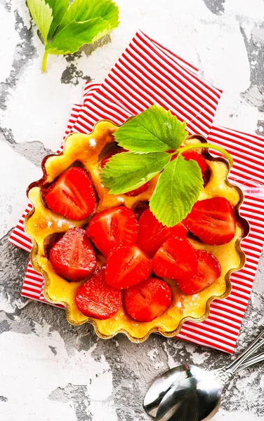 Strawberry cake — Stock Photo, Image