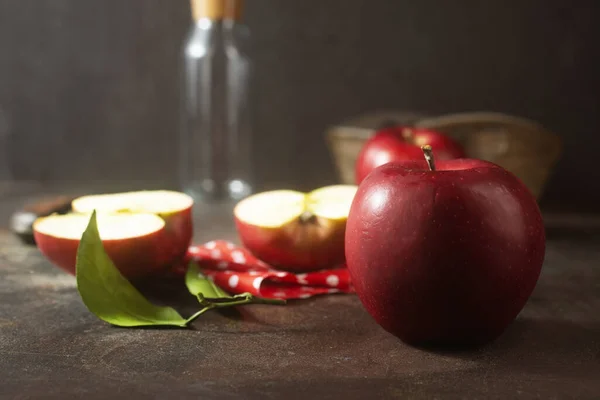 Red Apples Fresh Fruit Ripe Red Apples Table — Stock Photo, Image