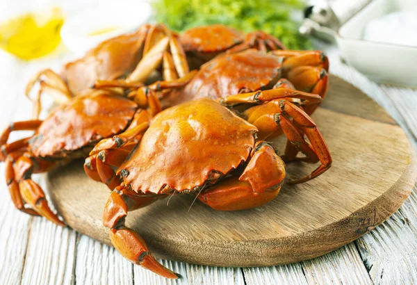 Cooked Crab Wooden Board Seafood Boiled Red Stone Crab Spices — Stock Photo, Image