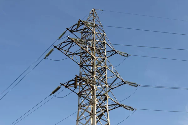 Torre de transmissão de eletricidade — Fotografia de Stock