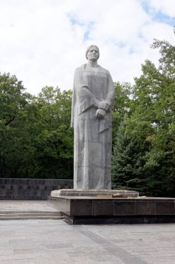 Ukrayna, Kharkiv - 21 Ağustos 2012: Memorial kompleksi zafer Kharkiv, Ukrayna bir yaz gününde