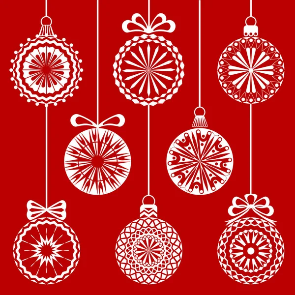 Bolas de corte blanco de Navidad en el fondo rojo . — Foto de Stock