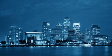 London Canary Wharf geceleri