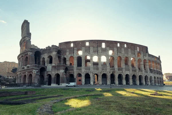 Colosseum sembolik mimaridir — Stok fotoğraf