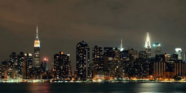 Midtown Manhattan skyline — Fotografia de Stock