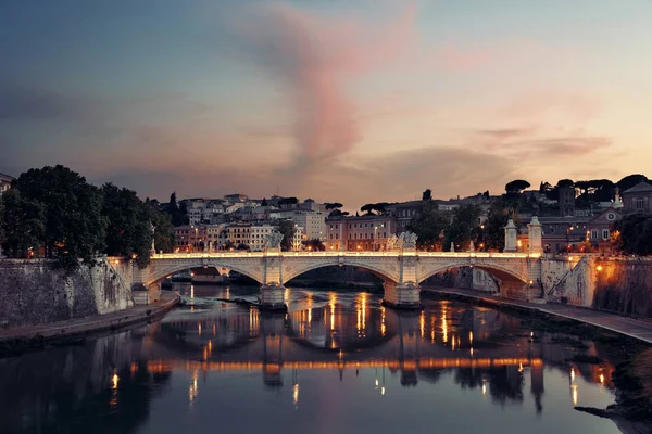 Roma Río Tíber puesta de sol — Foto de Stock