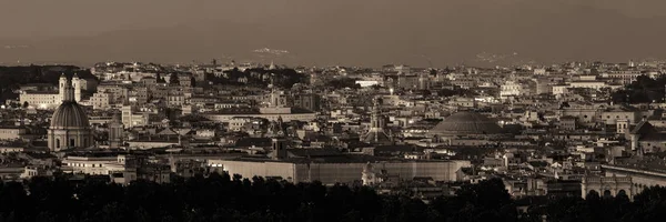 Rom skyline natt se — Stockfoto