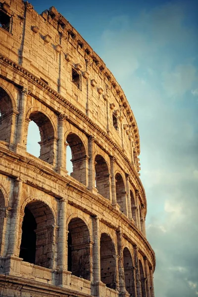 コロッセオは、象徴的なアーキテクチャ — ストック写真