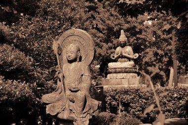 Buda heykelinin sensoji Tapınağı