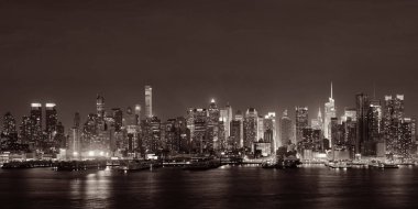 Midtown manzarası Hudson Nehri üzerinde