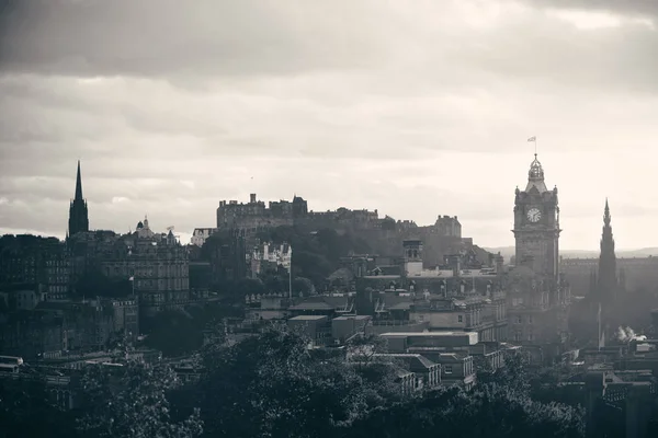 Edinburgh city skyline — Stock Photo, Image