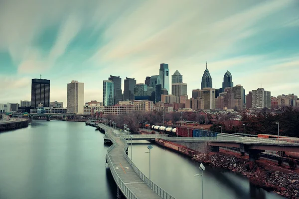 Filadelfia con arquitectura urbana — Foto de Stock