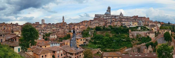 Catedral de Siena e Torre do Sino — Fotografia de Stock