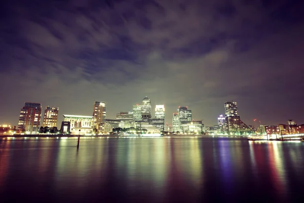 Distrito empresarial de Canary Wharf — Fotografia de Stock