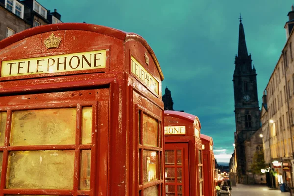 Edimburgo strada della città — Foto Stock