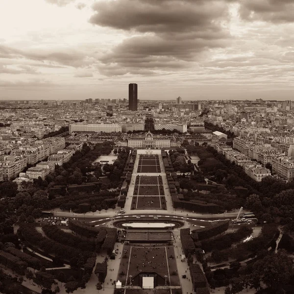 Στον ορίζοντα της πόλης Παρίσι — Φωτογραφία Αρχείου