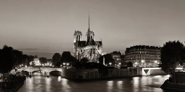 Notre dame de paris — Stockfoto