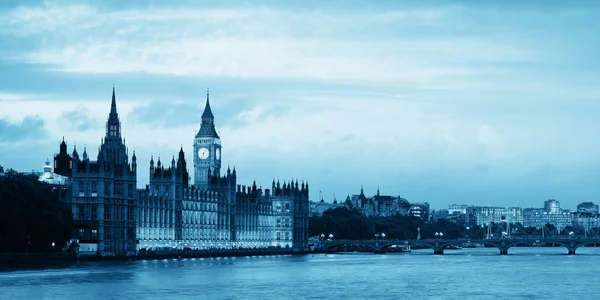 Westminster s komory parlamentu — Stock fotografie