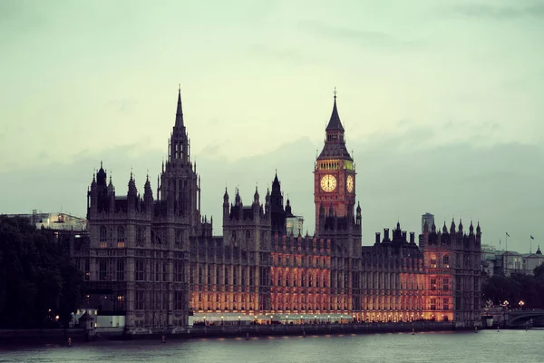 Casa del Parlamento en Westminster — Foto de Stock