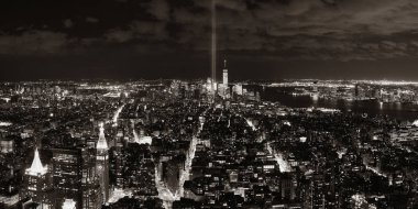 New York şehrinin silüeti