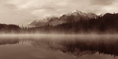 Kanada'da göl Herbert